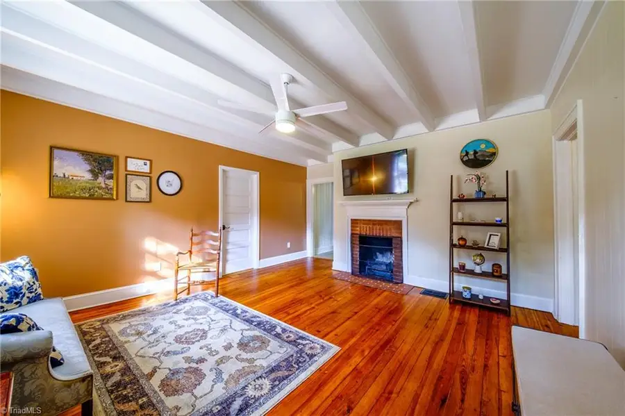 913 Lockland Avenue, Winston Salem, NC 27103 - #3