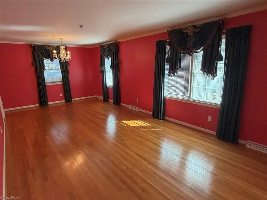 3020 Shady Lawn Drive, Greensboro, NC 27408 - #3