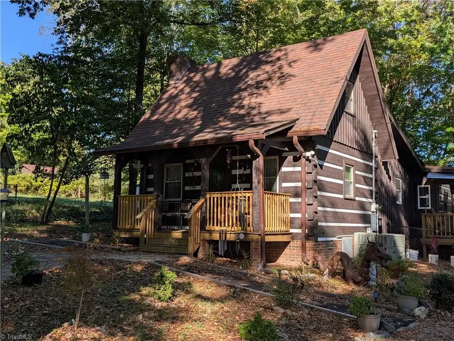 924 Carter Street, Eden, NC 27288 - #3