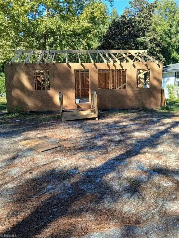 109 Perkins Street, Tabor City, NC 28463