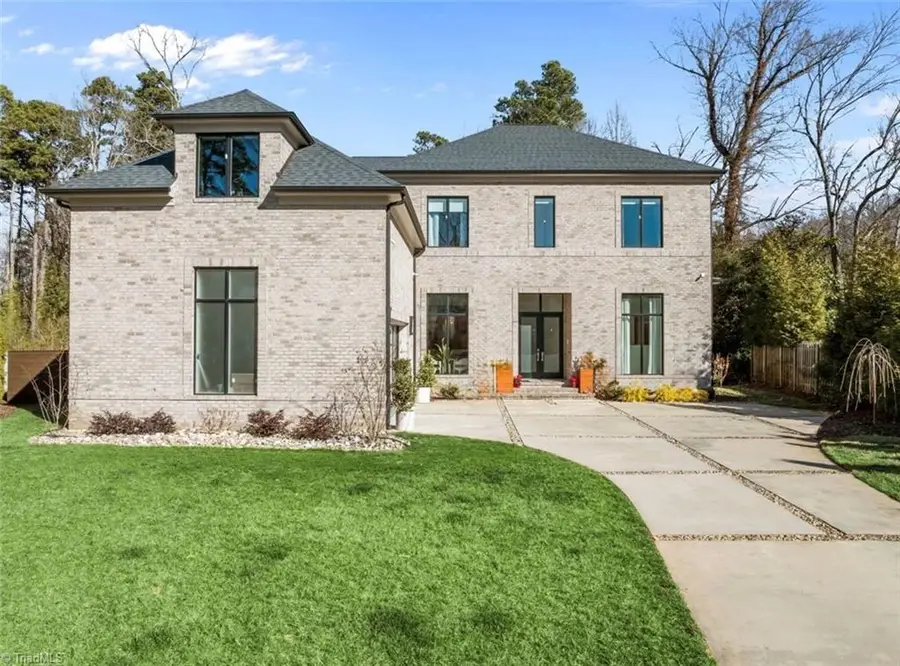2108 Berkshire Lane, Greensboro, NC 27408 - #2
