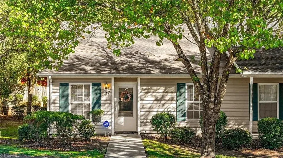37 Grassy Knoll Circle, Greensboro, NC 27406 - #2
