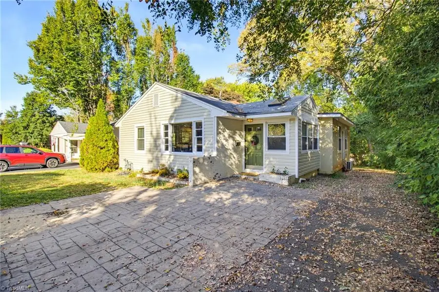 2536 Fernwood Drive, Greensboro, NC 27408 - #3