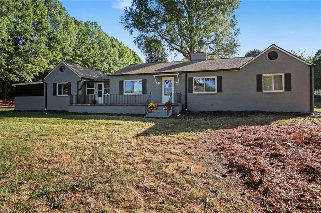 1736 Farmington Road, Mocksville, NC 27028 - #1
