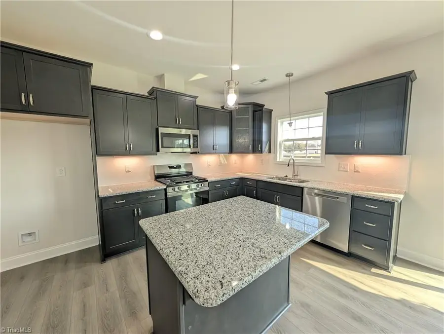 1323 Dandridge Drive, Kernersville, NC 27284 - #3