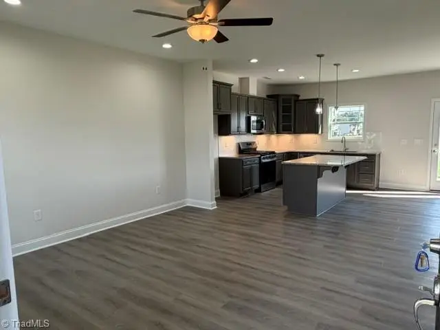 1329 Dandridge Drive, Kernersville, NC 27284 - #3