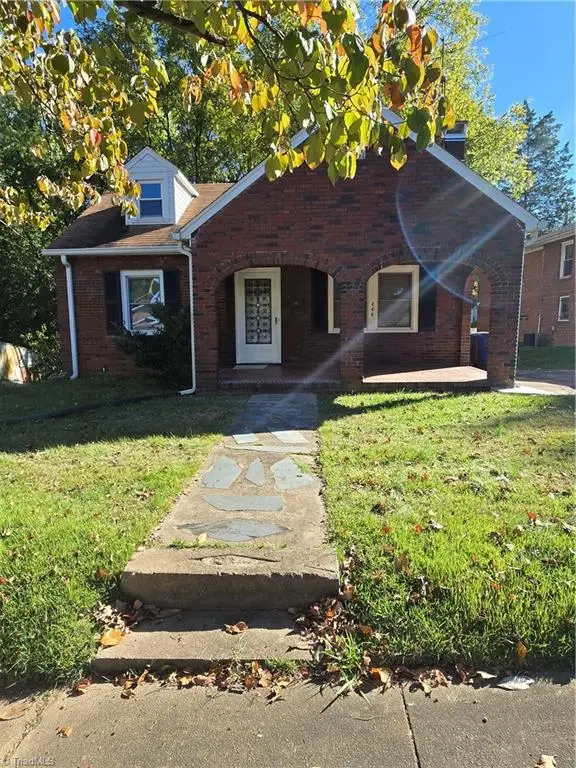 204 E 25th Street, Winston Salem, NC 27105 - #1