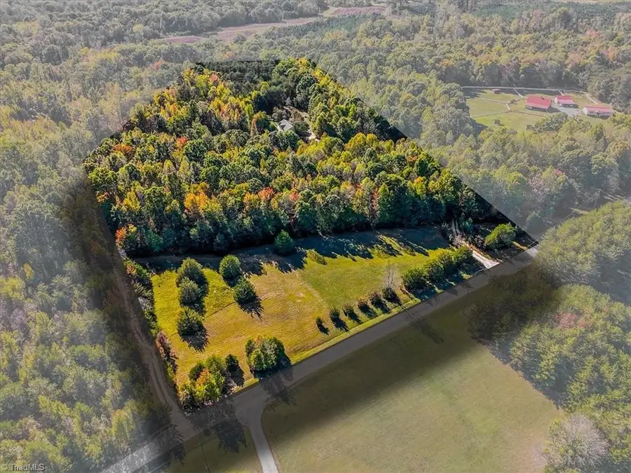 140 Fieldstone Drive, Reidsville, NC 27320 - #2
