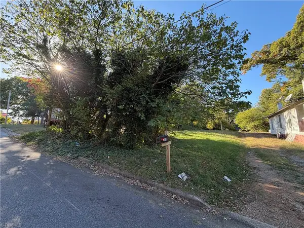 607 Bridges Drive, High Point, NC 27262