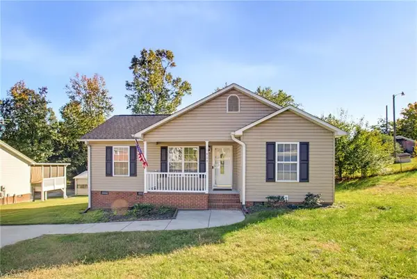 1809 Augusta Drive, Thomasville, NC 27360