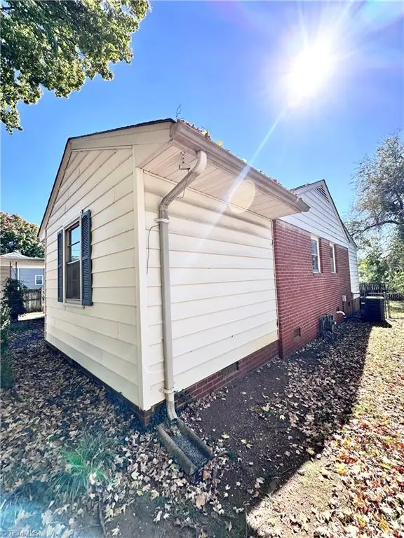 1802 Longfellow Street, Greensboro, NC 27405 - #3