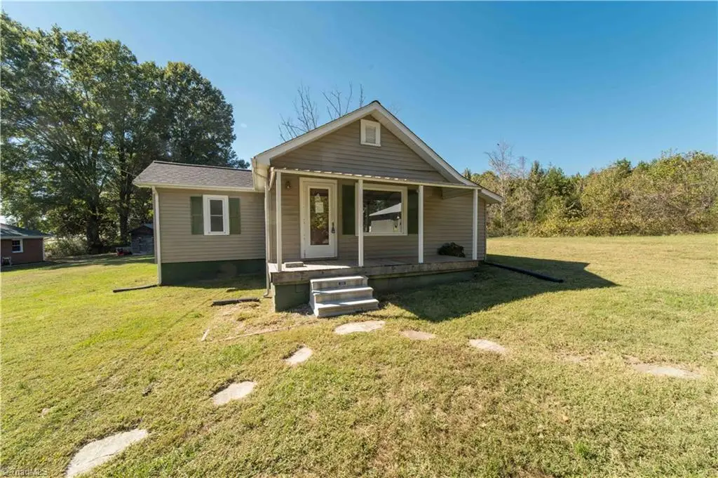 1015 Booth Street, Walnut Cove, NC 27052 - #1