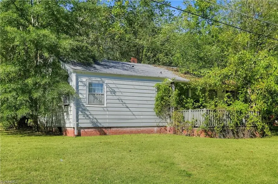 150 Star Drive, Lexington, NC 27295 - #2