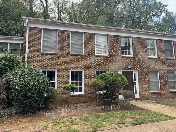 2821 Bleeker Square #c, Winston-Salem, NC 27106