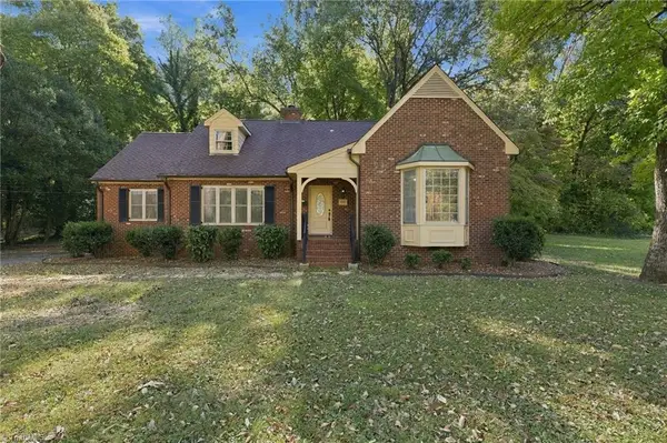 621 Paris Street, Graham, NC 27253
