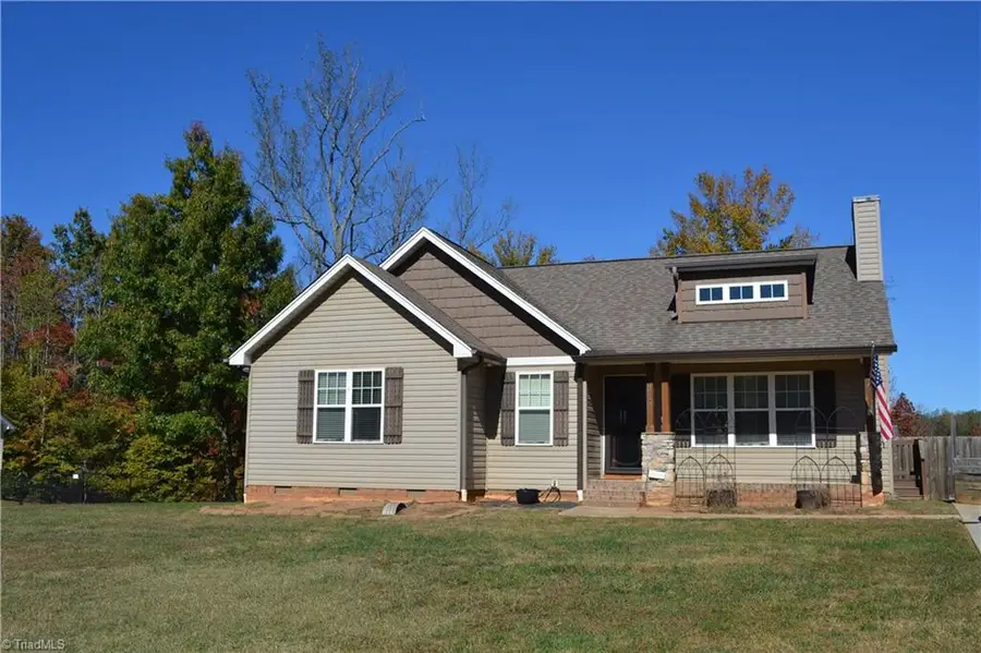 340 Price Street, Stoneville, NC 27048 - #3