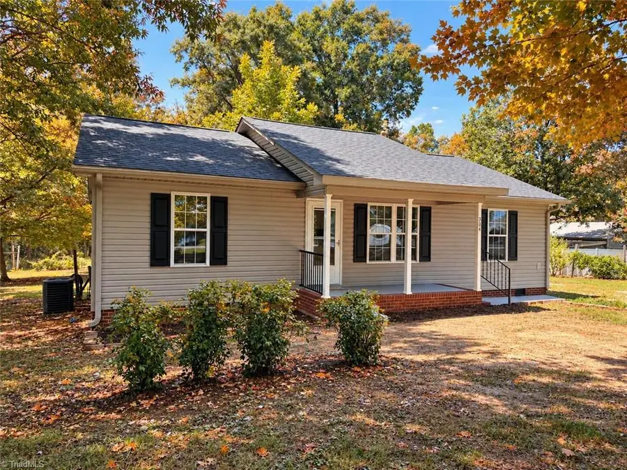 304 High Rock Drive, Lexington, NC 27292 - #2
