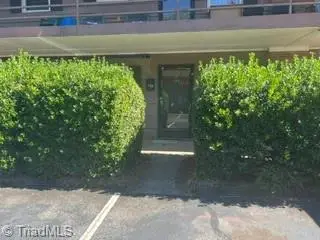 338 S Cherry Street #B, Kernersville, NC 27284 - #1