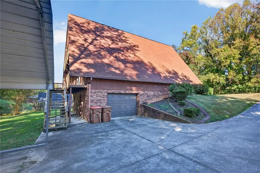 301 Fieldstone Drive, Midway, NC 27127 - #2