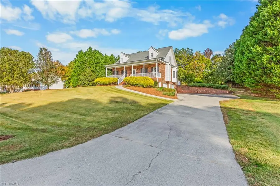 285 Fairystone Lane, Lexington, NC 27295 - #3