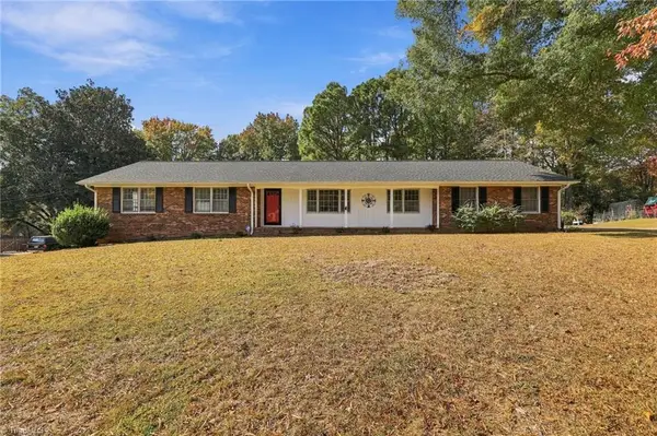 113 Sagewood Road, Jamestown, NC 27282