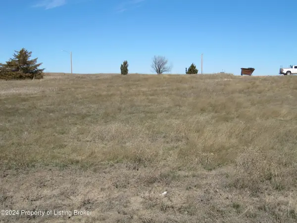 3rd Avenue, Beach, ND 58621