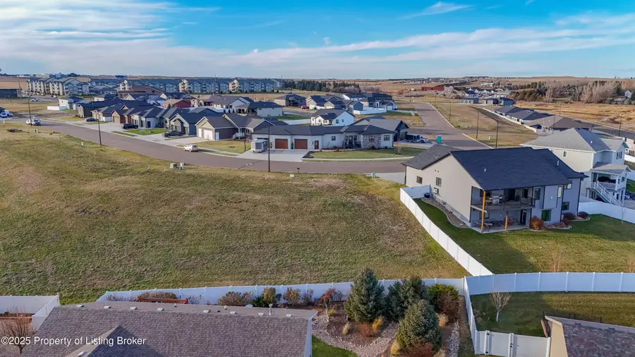1772 Sunrise Drive, Dickinson, ND 58601 - #3
