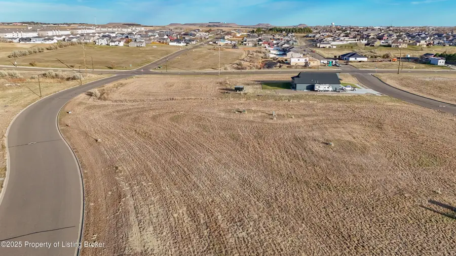1921 & 1927 Wahl Street, Dickinson, ND 58601 - #2