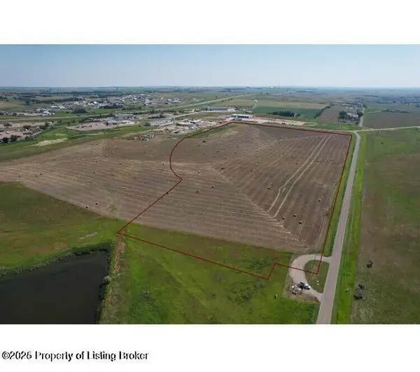 E Villard Street, Dickinson, ND 58601