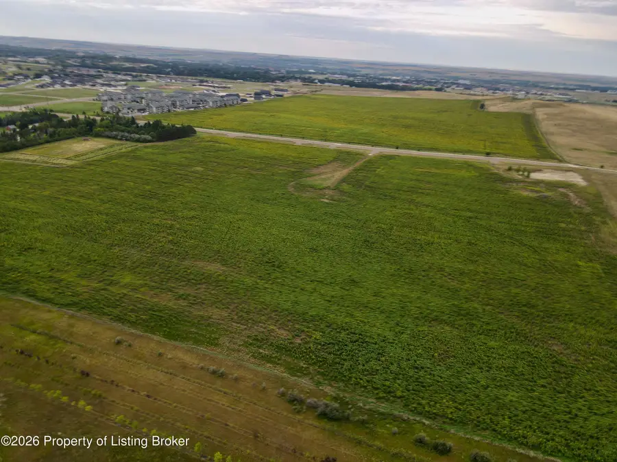 21st Street, Dickinson, ND 58601 - #3