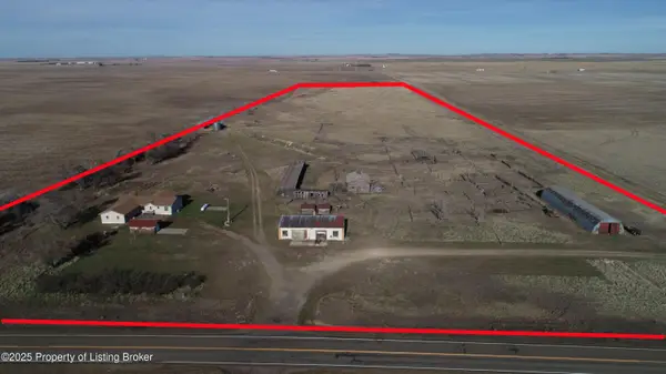 16711 Old Hwy 10, Beach, ND 58621