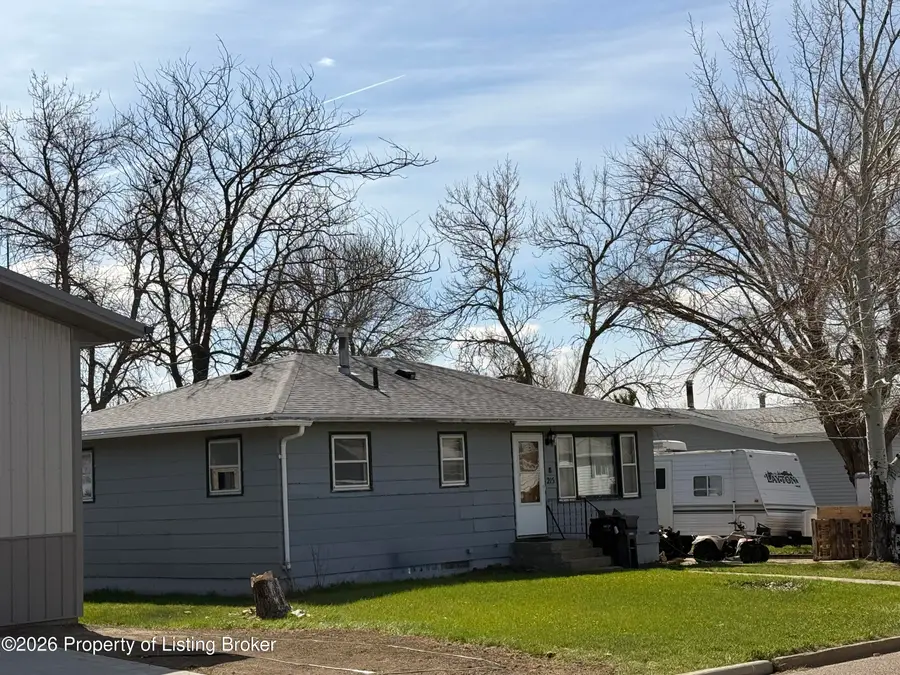 215 5th Street, Richardton, ND 58652 - #3
