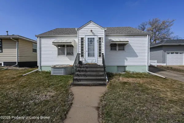 236 S Main Avenue, Dickinson, ND 58601