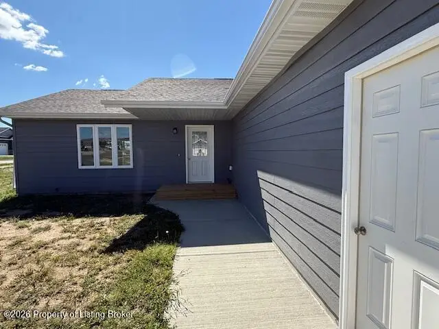 1331 Wahl Street, Dickinson, ND 58601 - #3