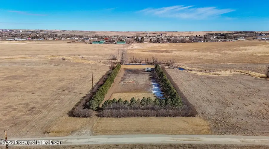 8th Avenue, Dickinson, ND 58601 - #3