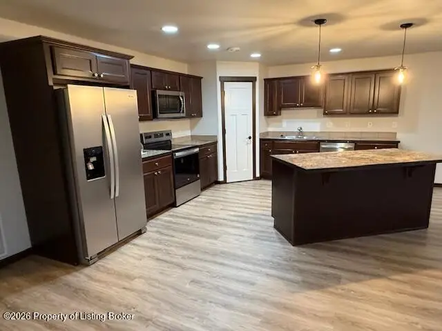 2286 Prairie Oak Drive, Dickinson, ND 58601 - #2