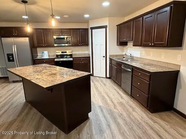 2286 Prairie Oak Drive, Dickinson, ND 58601 - #3