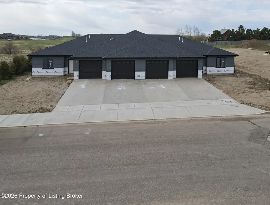 1611 Marilyn Way, Dickinson, ND 58601 - #2
