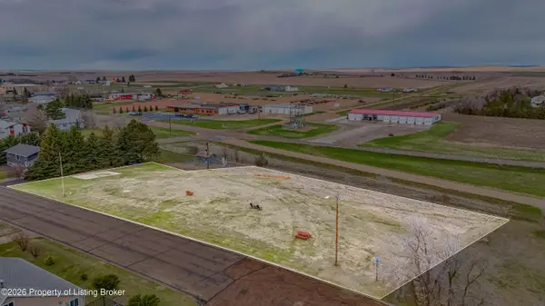 11th Street, New England, ND 58647