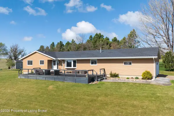 10336 36th Street, Dickinson, ND 58601