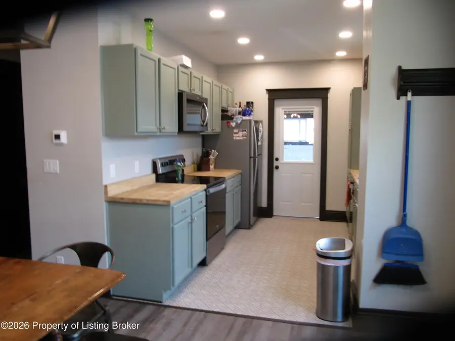 441 1st Avenue, Beach, ND 58621 - #2