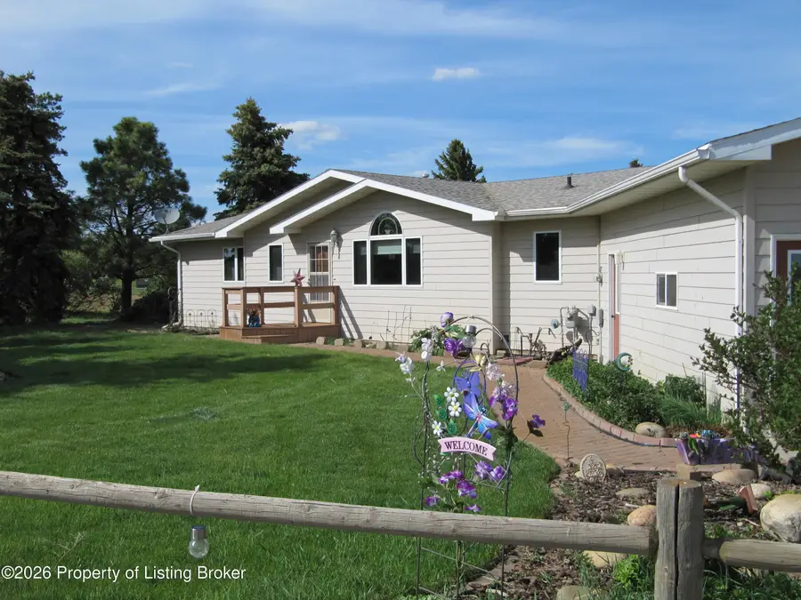 8501 144th Avenue, Bowman, ND 58623 - #2
