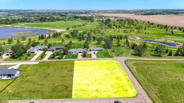 30th Avenue, Dickinson, ND 58601