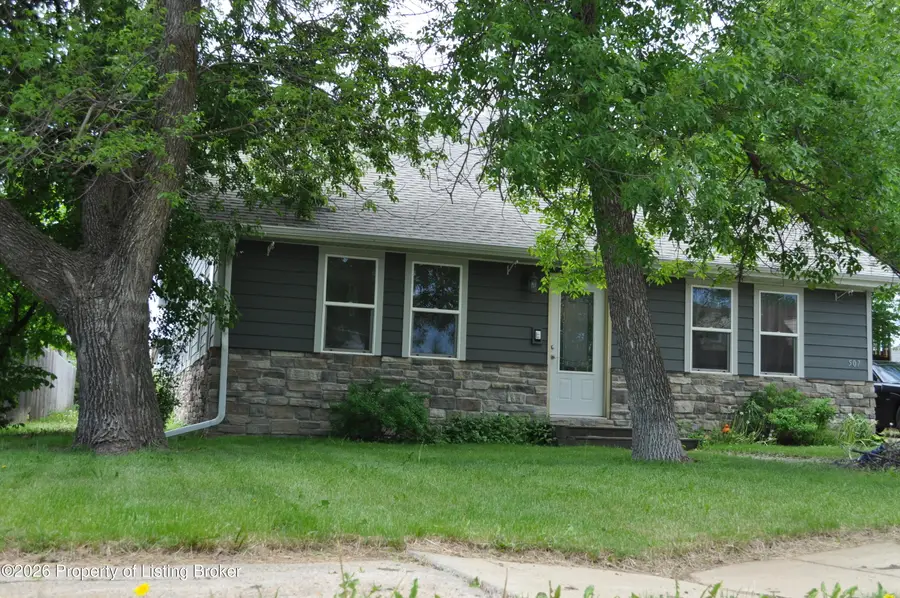 507 4th Avenue, Lemmon, SD 57638 - #3