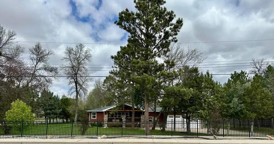 1522 Empire Road, Dickinson, ND 58601 - #2