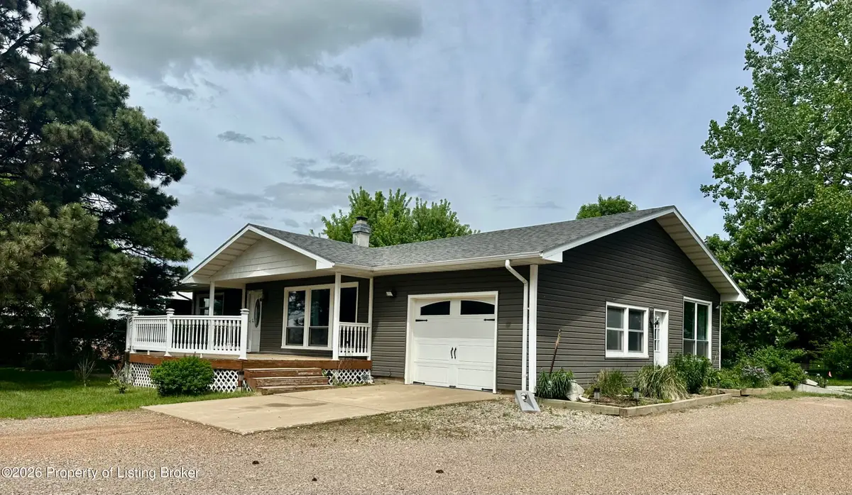 828 35th Avenue, Dickinson, ND 58601 - #1
