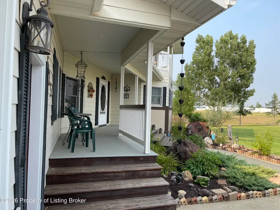 525 River Drive, Dickinson, ND 58601 - #2