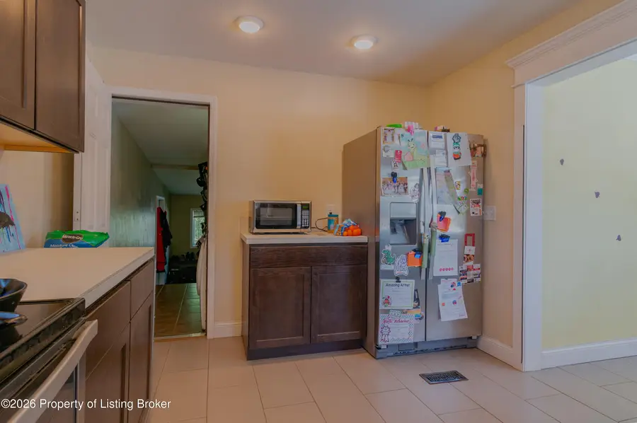 346 5th Street, Dickinson, ND 58601 - #3