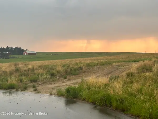 2364 Acres Drive, Dickinson, ND 58601