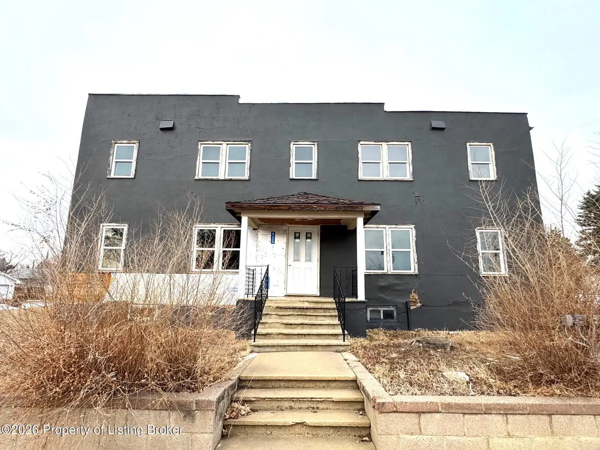 1102 4th Avenue, Hettinger, ND 58639 - #1